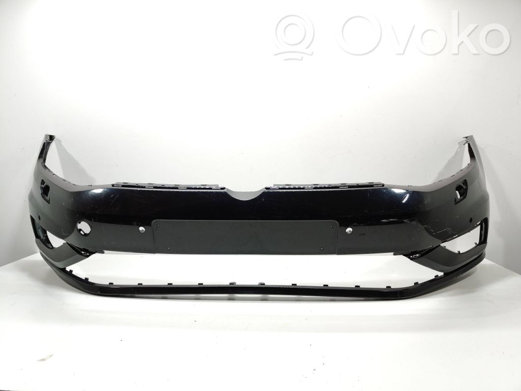 Volkswagen Golf VII Priekinis bamperis 