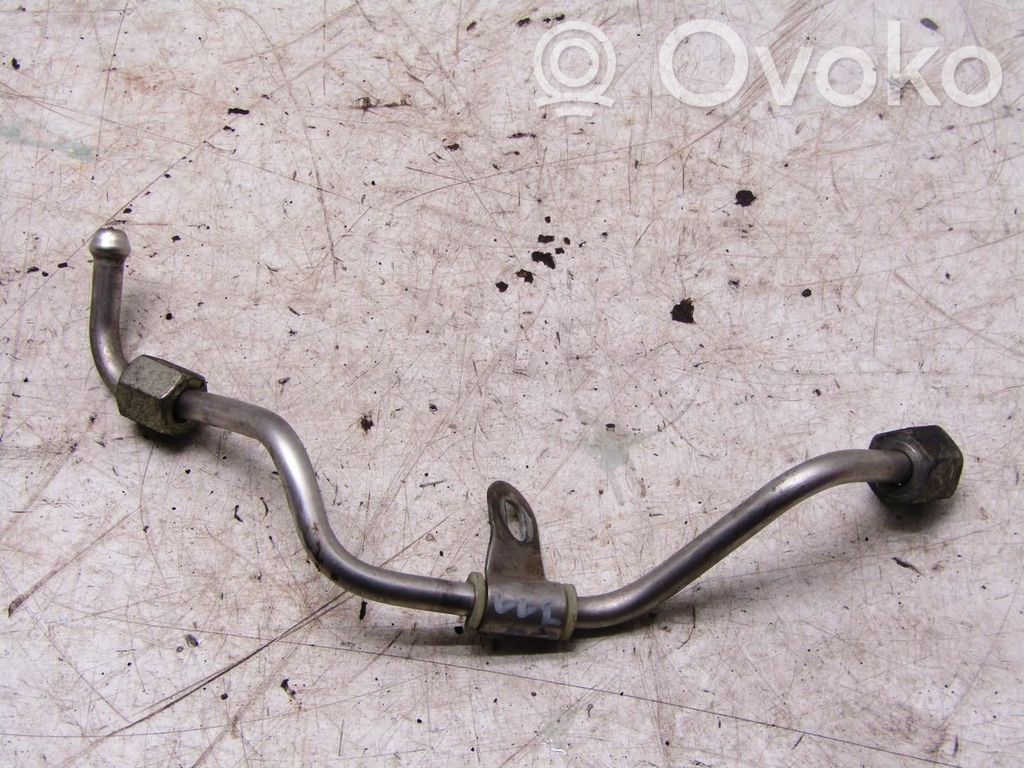 Nissan Qashqai Fuel line pipe 