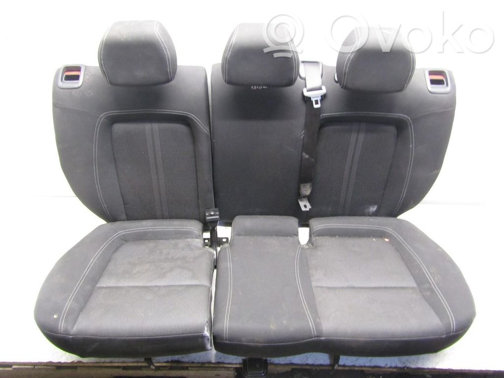 Fiat Tipo Toisen istuinrivin istuimet 