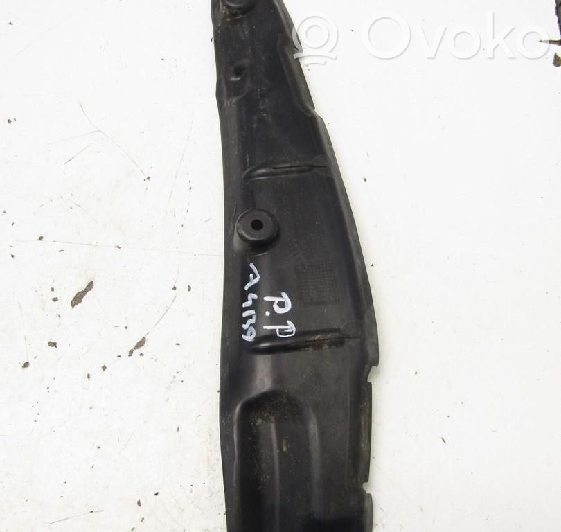 Audi A4 S4 B9 Wygłuszenie / Pianka błotnika przedniego 