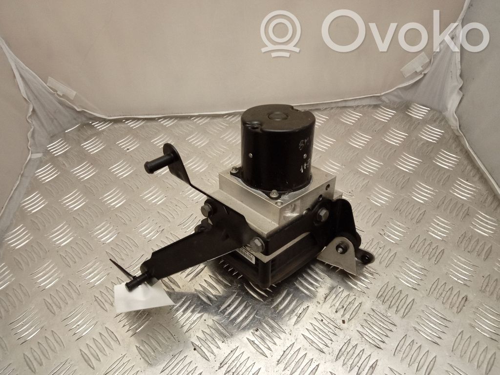 BMW 5 E60 E61 ABS Pump 
