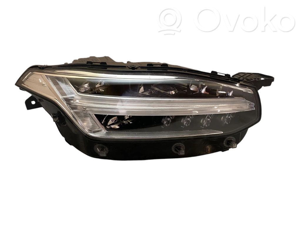 Volvo XC90 Scheinwerfer 