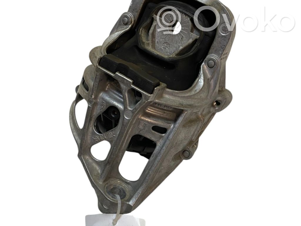 Audi Q5 SQ5 FY Engine mount bracket 