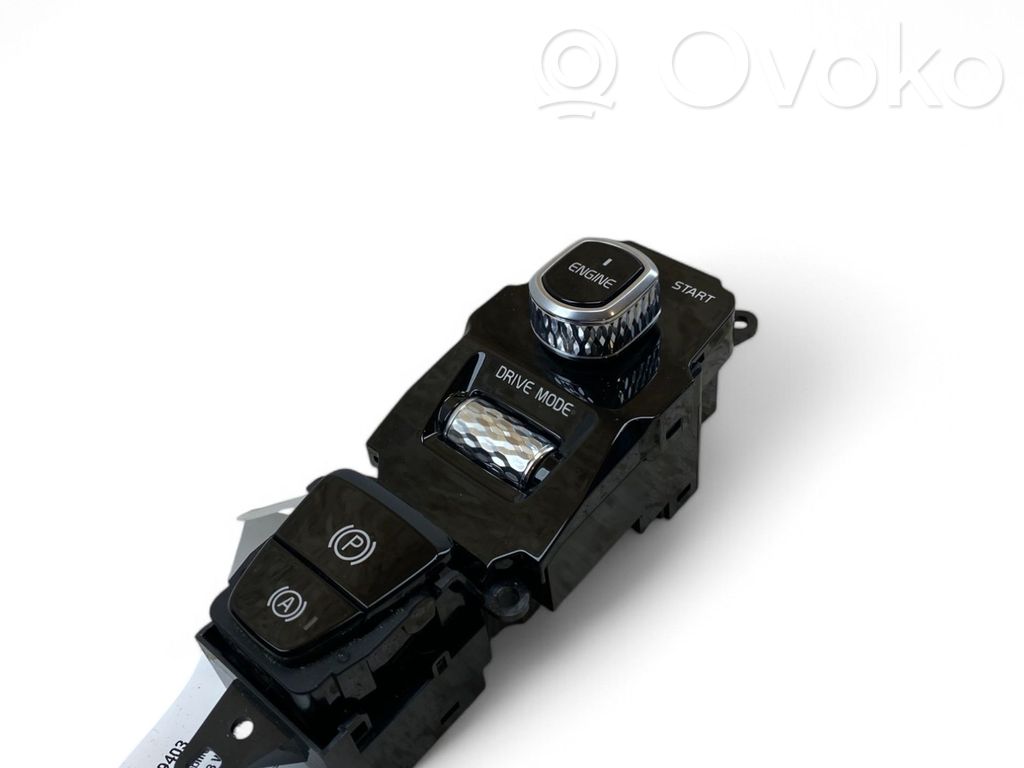 Volvo XC90 Engine start stop button switch 