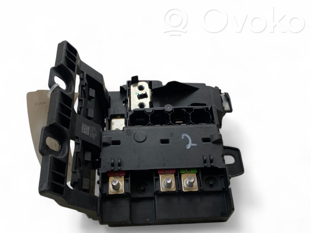 BMW 7 G11 G12 Current control relay 