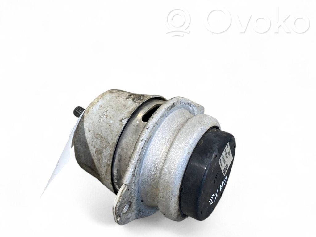 Porsche Cayenne (92A) Engine mount bracket 