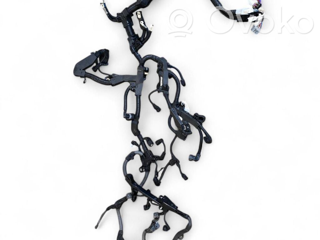 Engine installation wiring loom   82121,3H