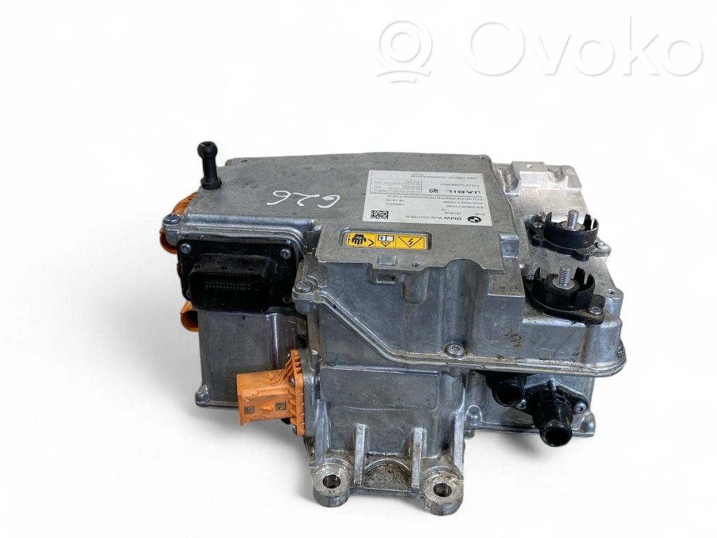 BMW i4 Voltage converter inverter 