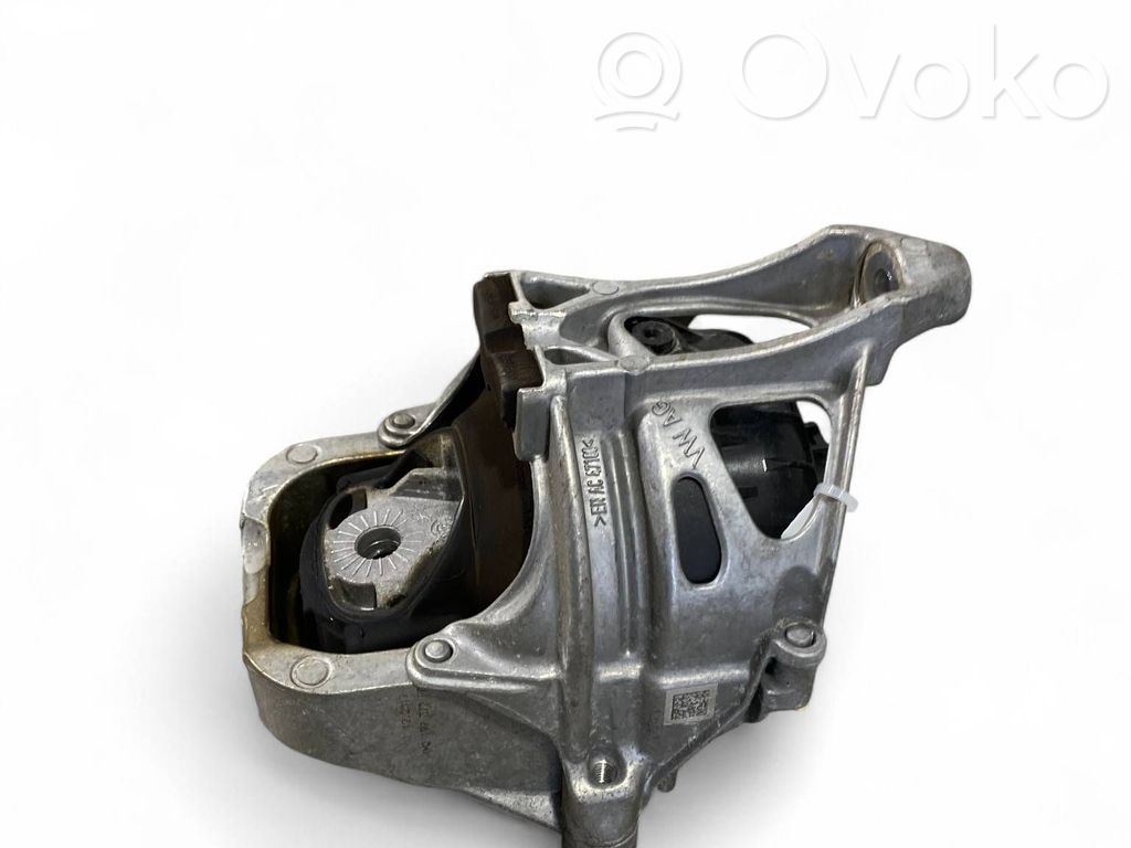 Audi Q5 SQ5 FY Engine mount bracket 