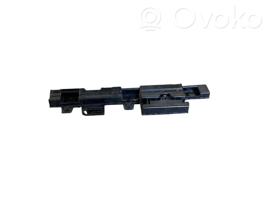 BMW M2 F87 Sill supporting ledge 