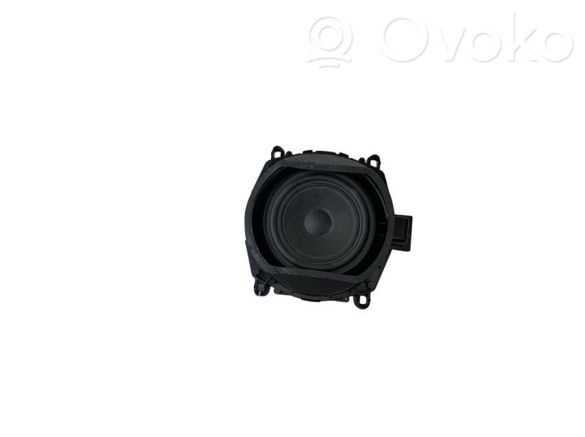 Subwoofer   9218694