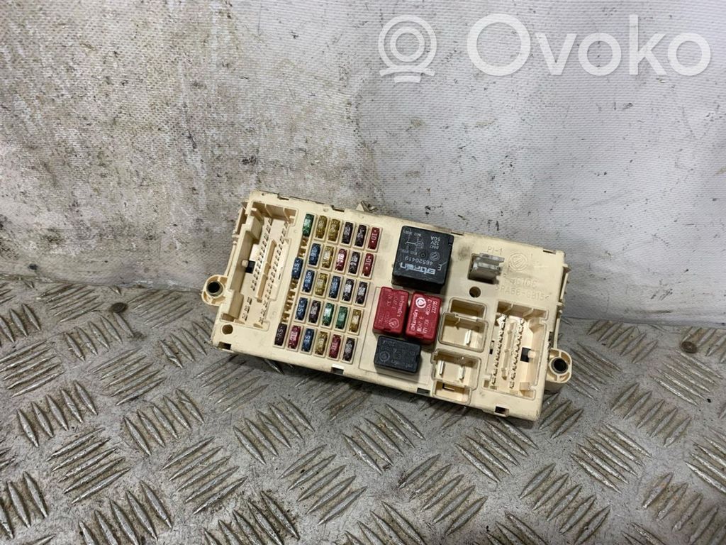 Alfa Romeo GT Module de fusibles 