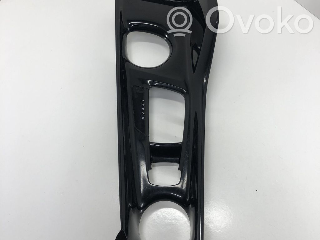 Toyota C-HR I Pavarų perjungimo svirties apdaila (plastikinė) 