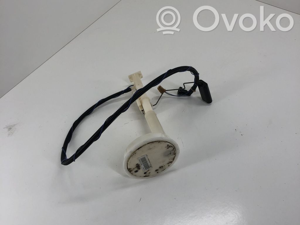 Nissan Qashqai Czujnik poziomu paliwa 