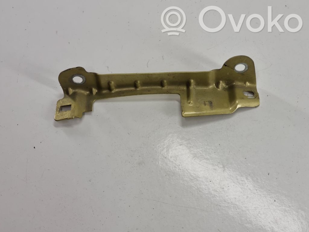 Citroen C4 Grand Picasso Fender mounting bracket 