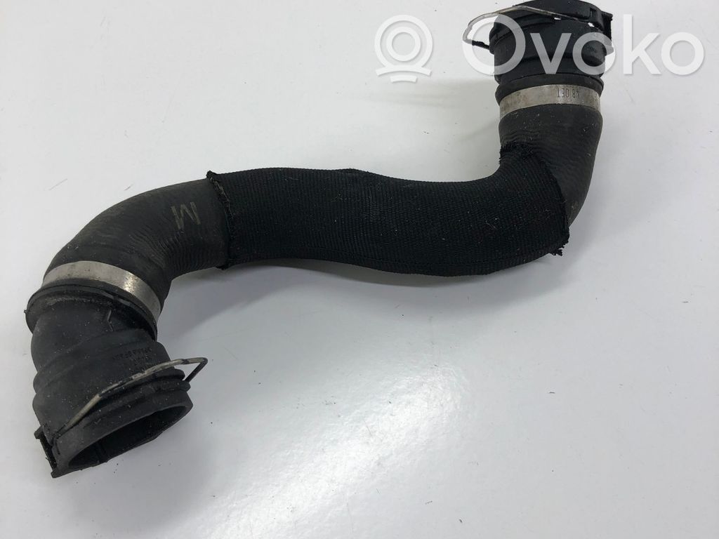 Engine coolant pipe/hose