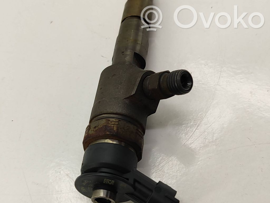 Peugeot 308 Fuel injector 