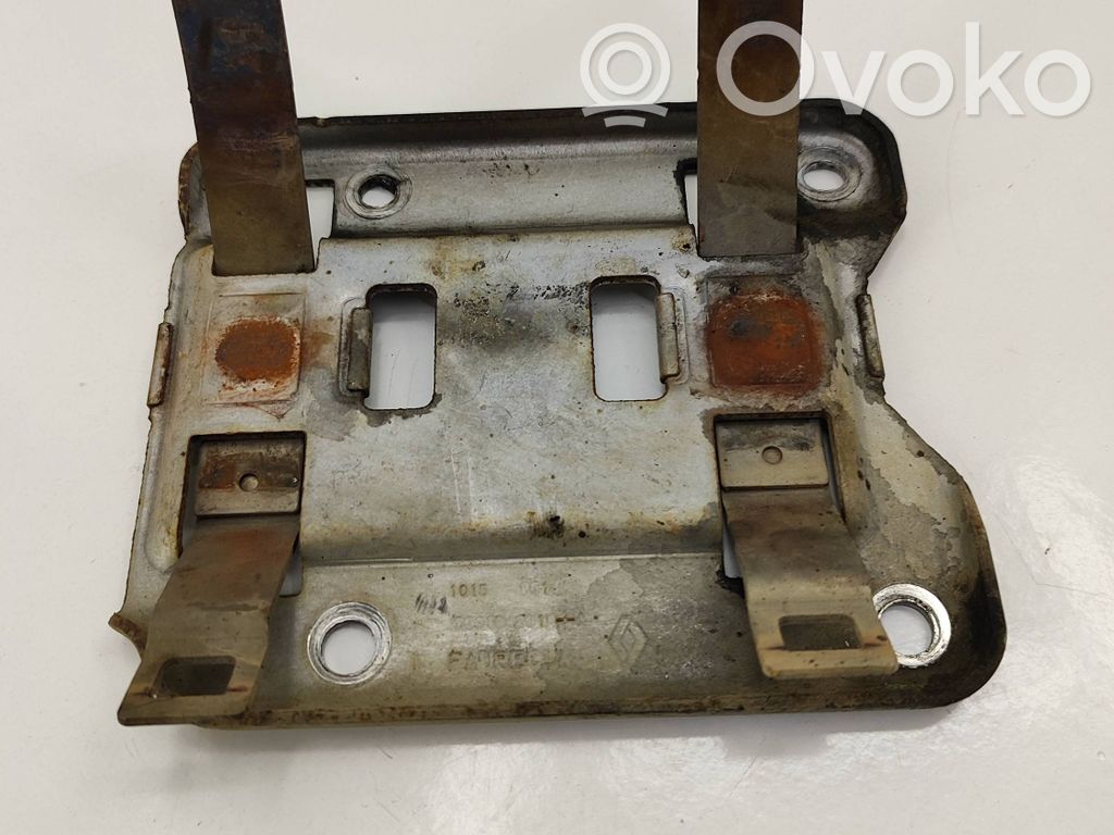 Renault Trafic III (X82) Other engine bay part 