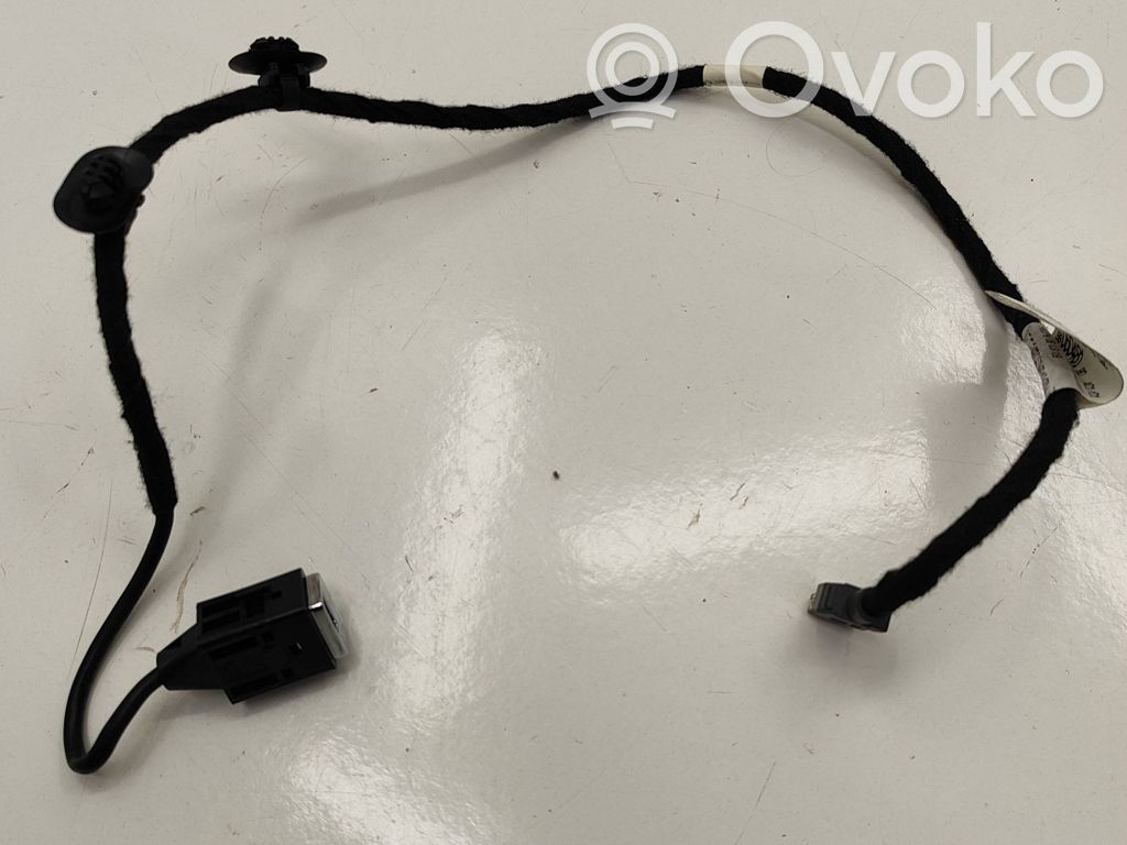 Enchufe conector USB   9806048180,131803122014