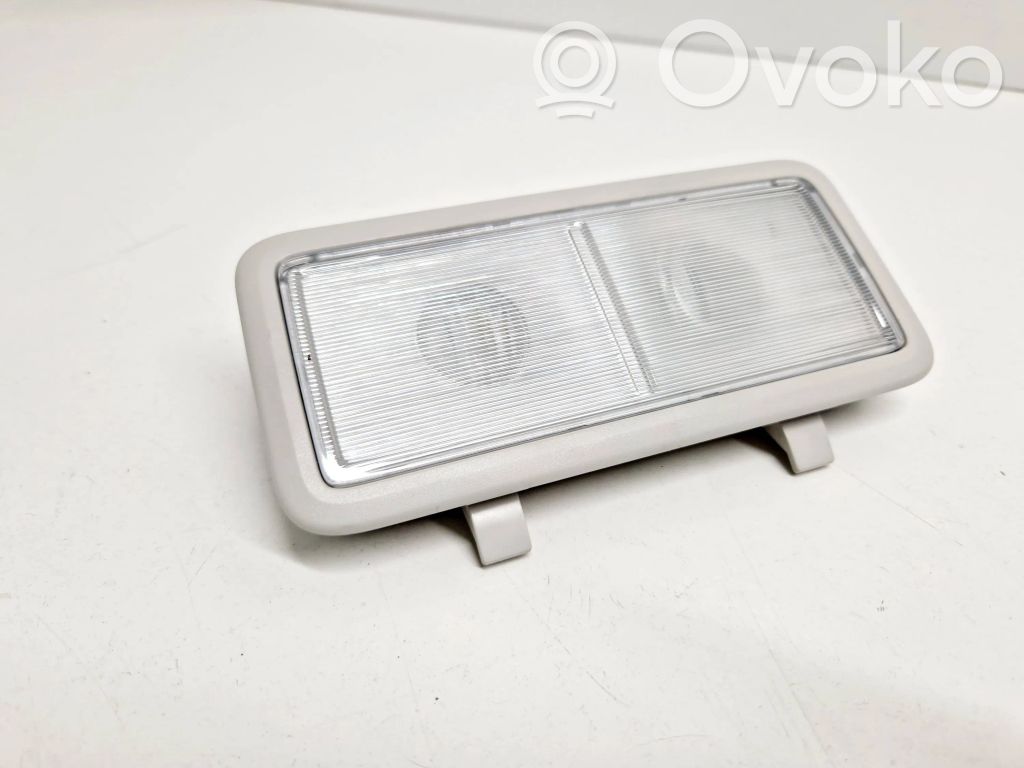 Ford Focus Luz del asiento trasero 
