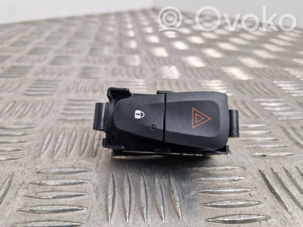 Renault Scenic III -  Grand scenic III Hazard light switch 