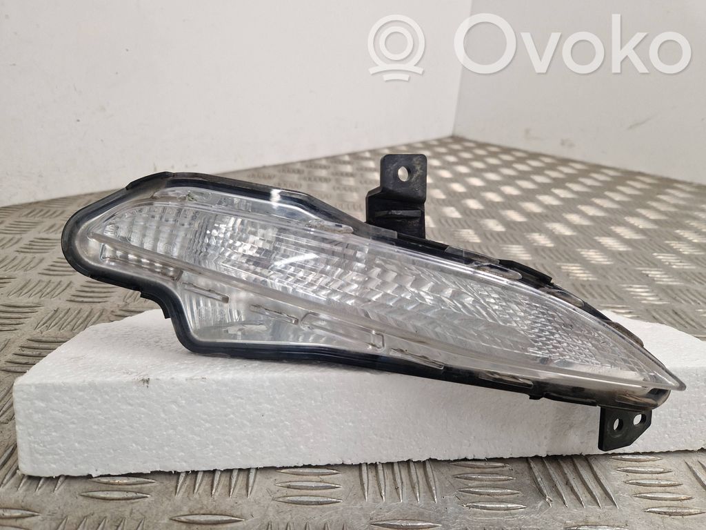 Peugeot 308 Front indicator light 