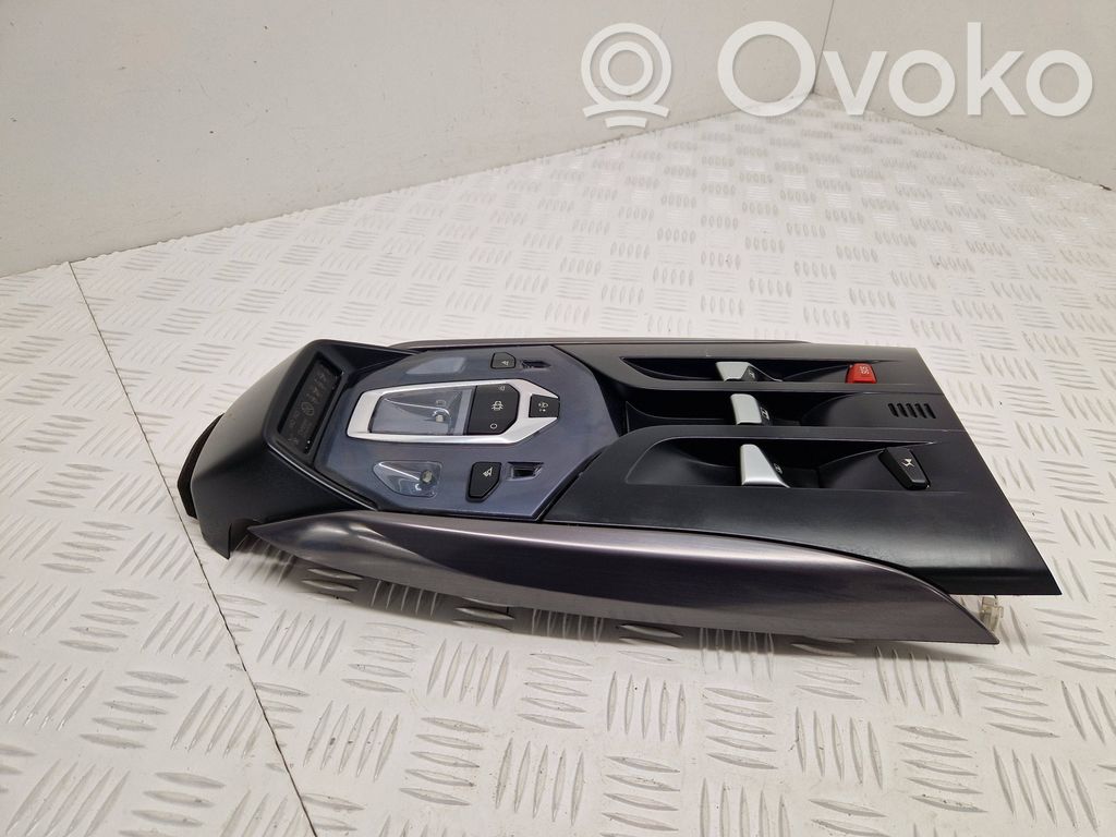 Citroen DS5 Front seat light 