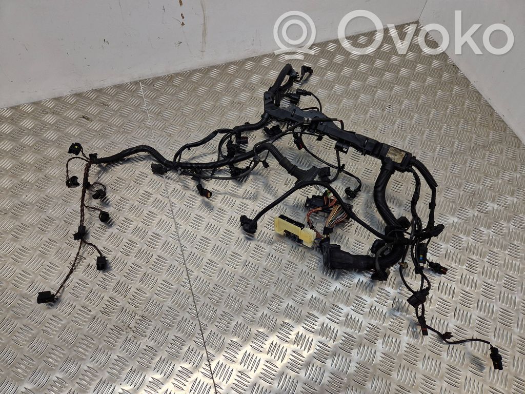 BMW X3 F25 Wiązka przewodów silnika 