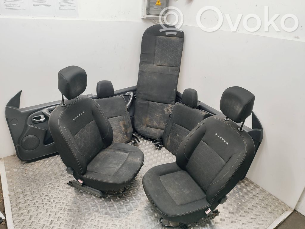 Interior set
