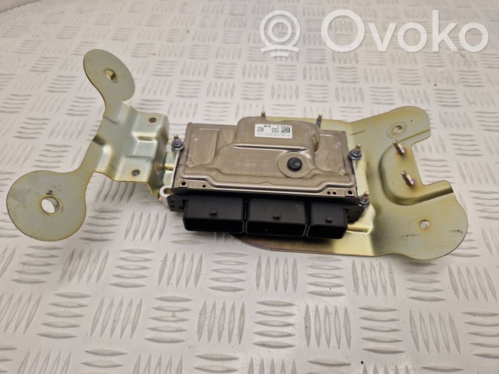 Renault Scenic E-Tech V Engine control unit/module 
