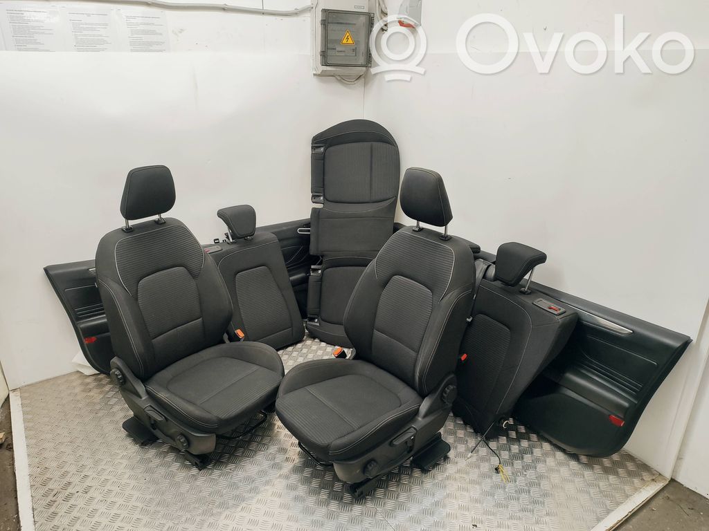 Interior set