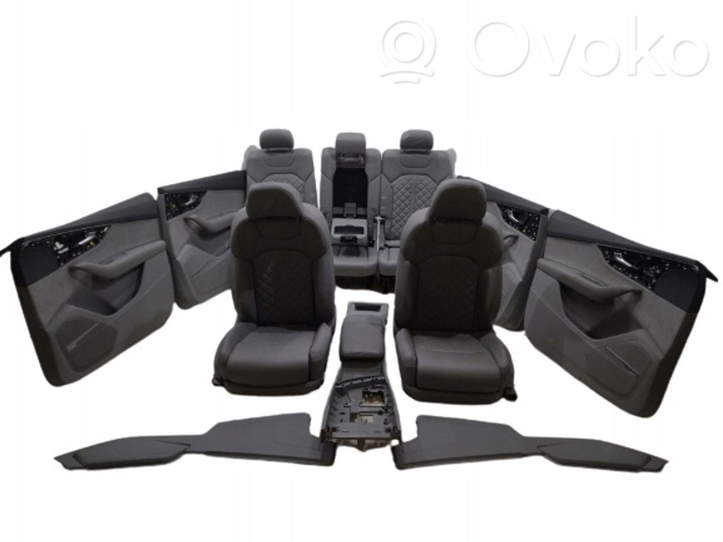 Audi Q7 4M Interior set 