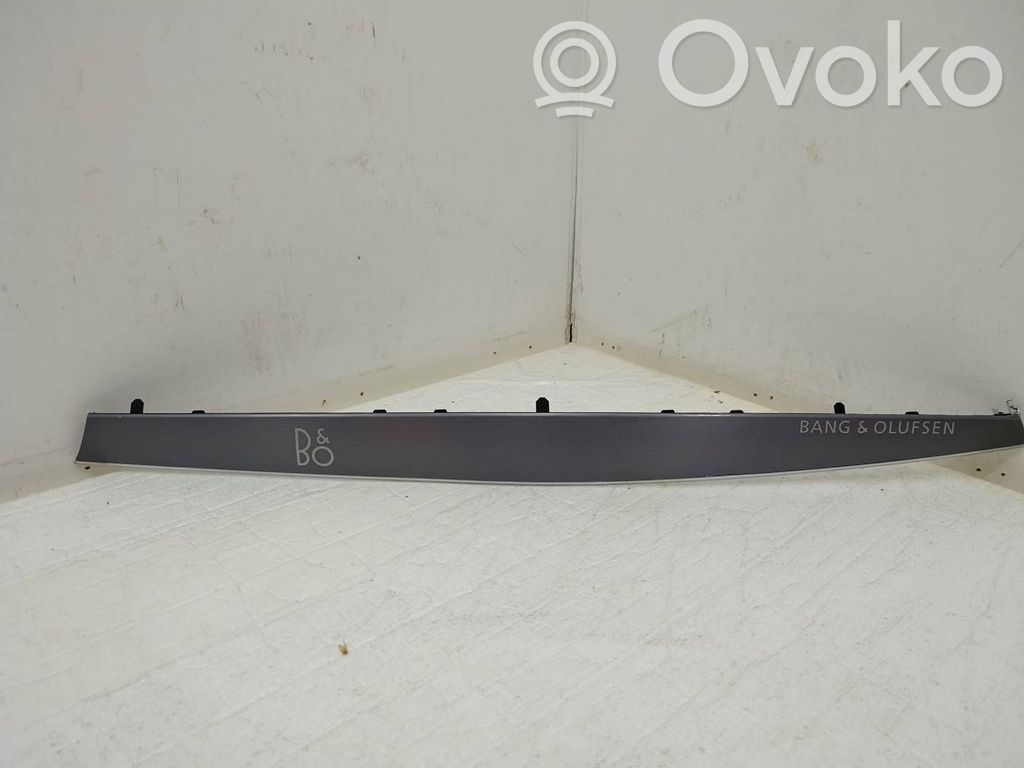 Audi A8 S8 D5 Paneelin lista 