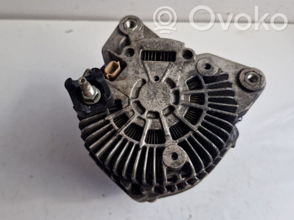 Generator/alternator   8200654785,A004TJ0282