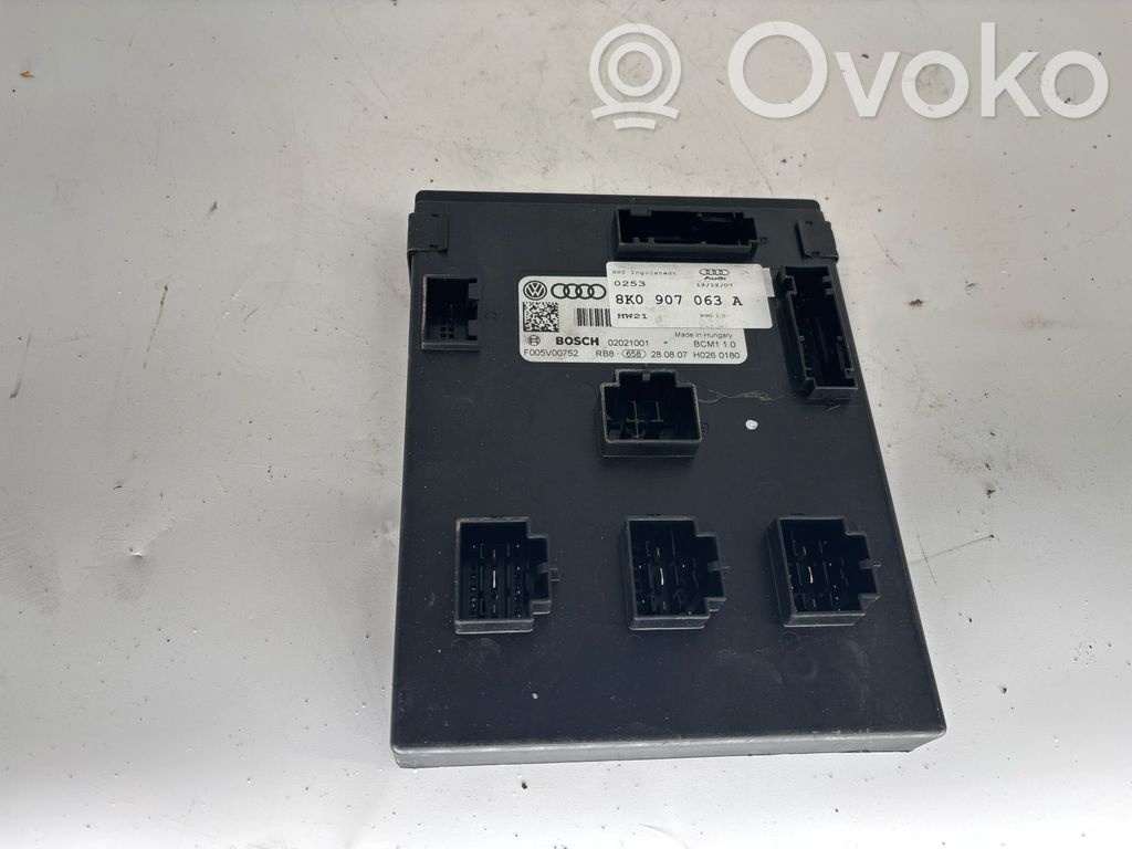 Audi A4 S4 B8 8K Modulo comfort/convenienza 