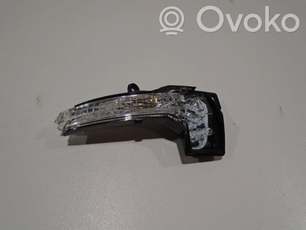 Volkswagen Golf VII Spiegelblinker 