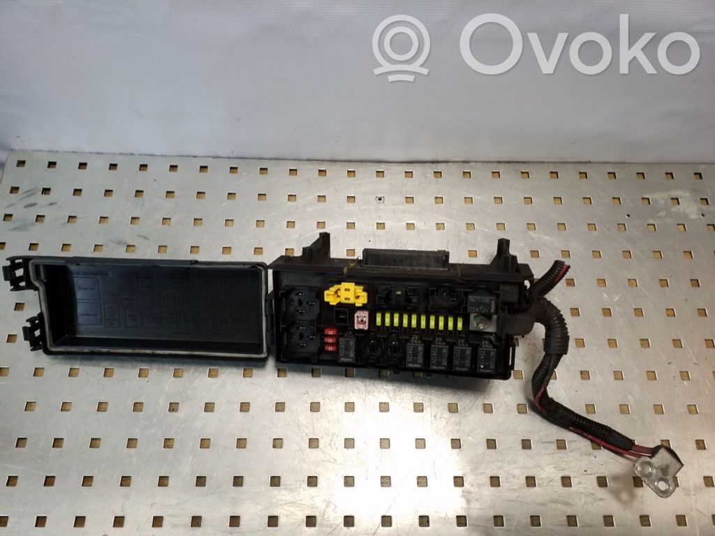 Jeep Grand Cherokee (WK) Fuse module 