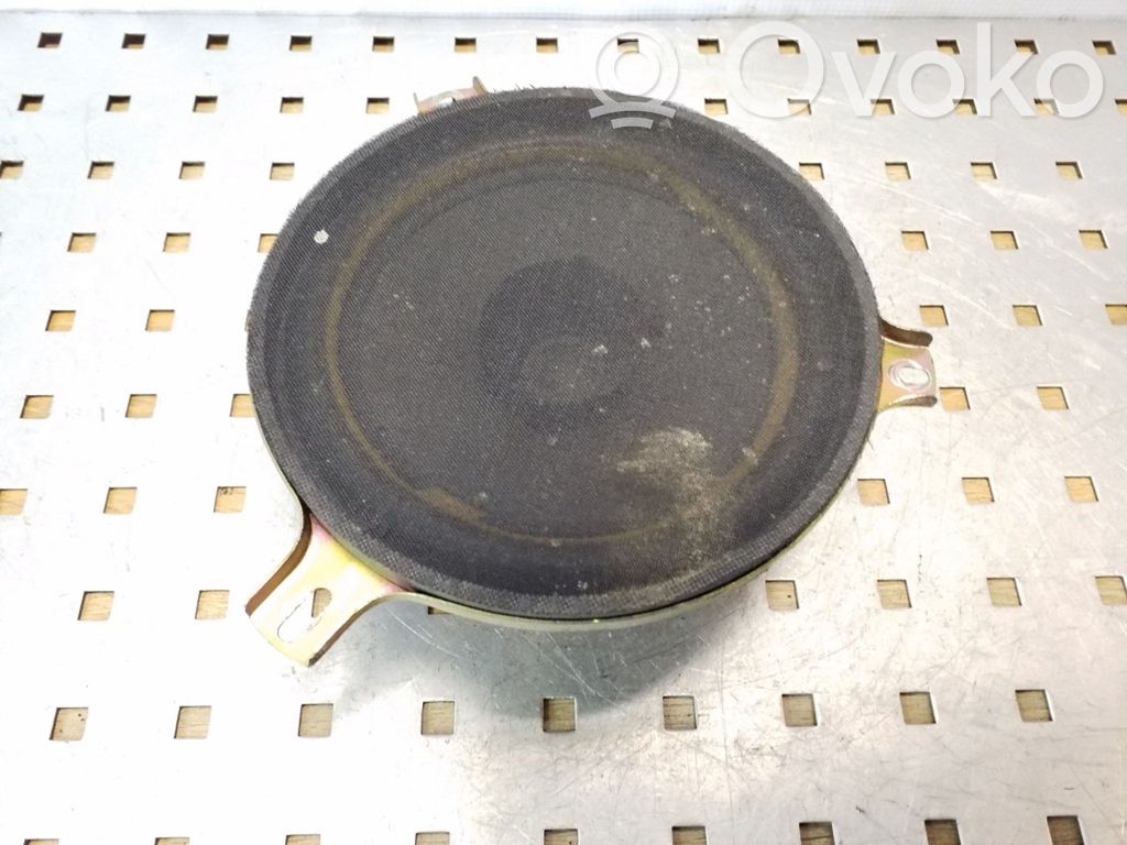 Jeep Grand Cherokee (WK) Rear door speaker 