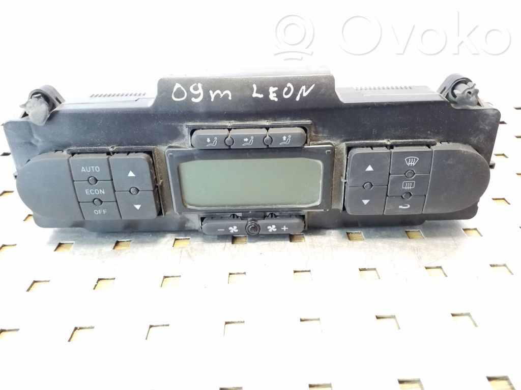 Seat Leon (1P) Climate control unit 