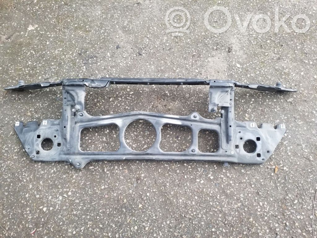 BMW 5 E39 Панель радиаторов 