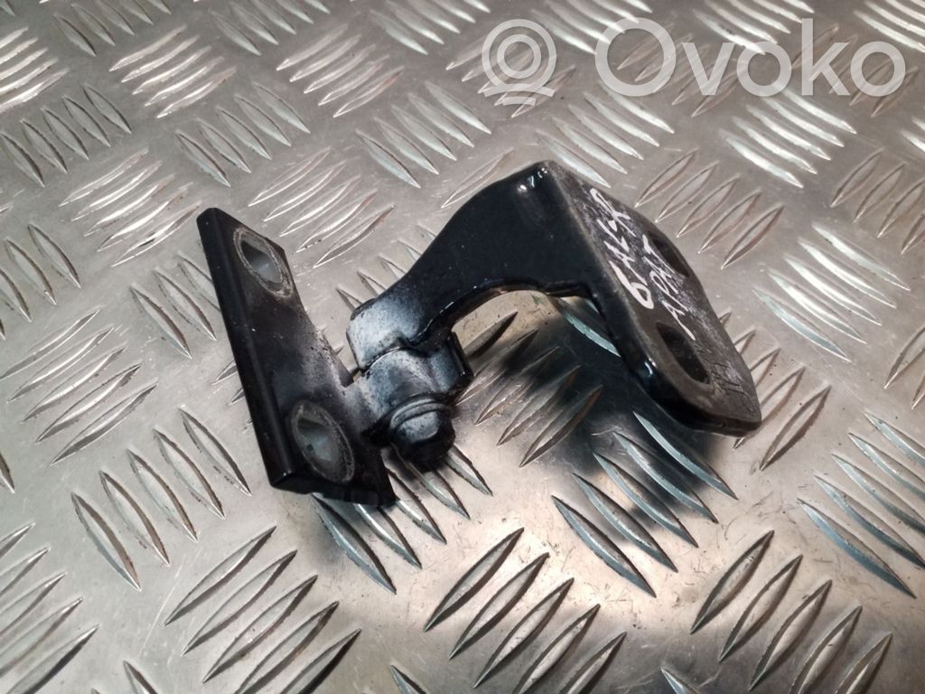 BMW 7 E65 E66 Rear door lower hinge 