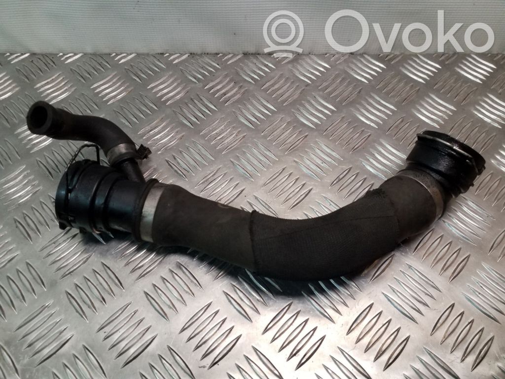 BMW 7 E65 E66 Engine coolant pipe/hose 