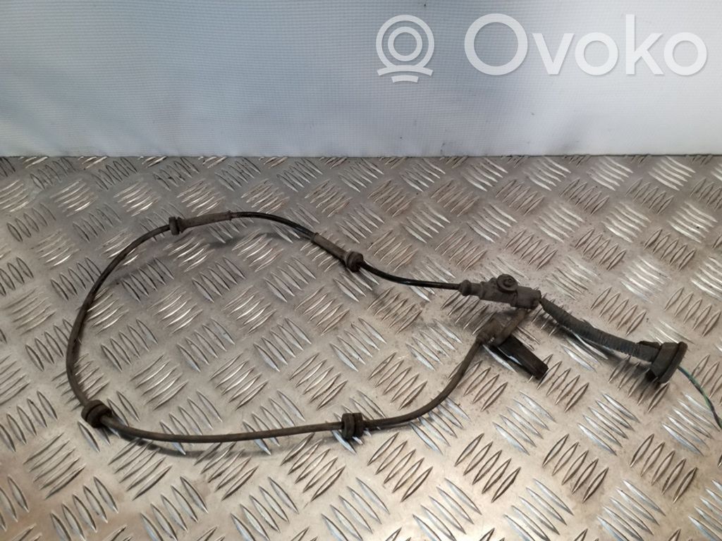 Nissan Primera Sensor de freno del ABS trasero 