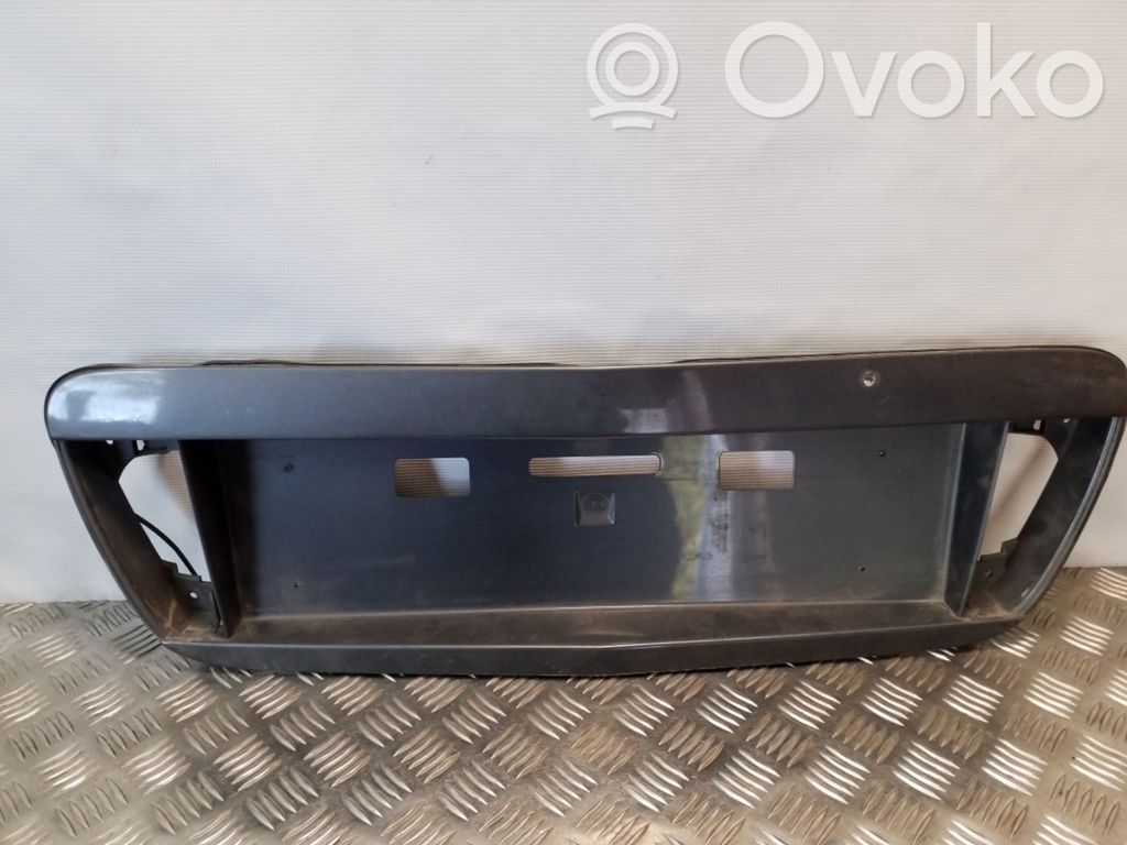 Nissan Primera Tailgate trim 