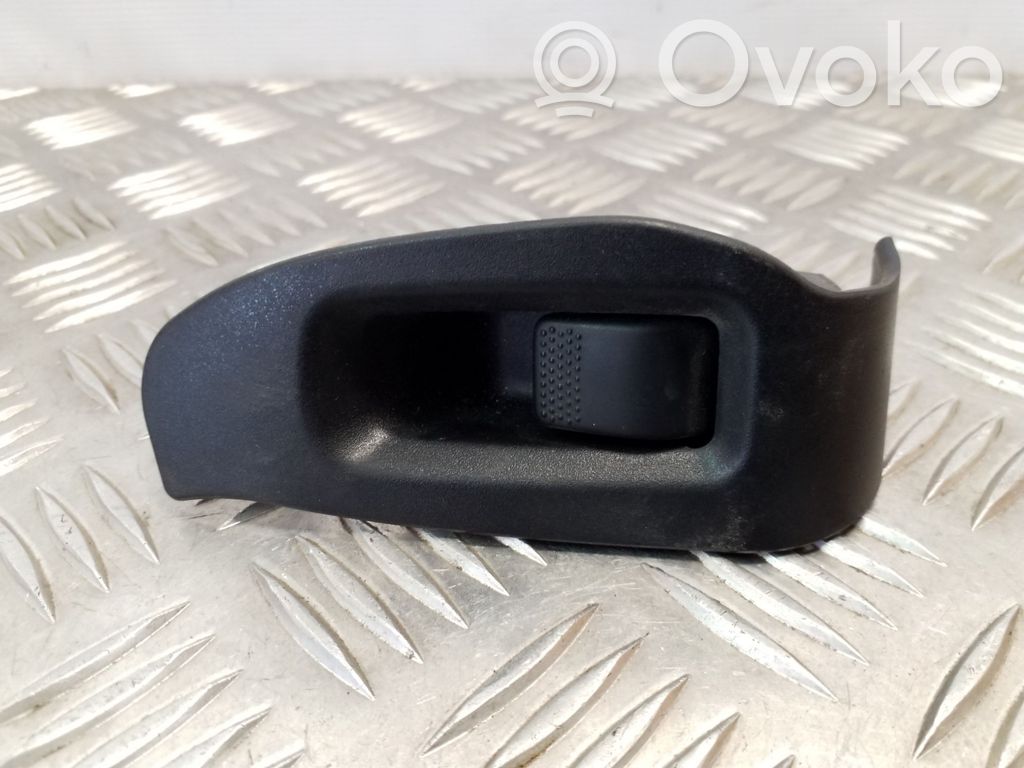 Subaru Legacy Electric window control switch 
