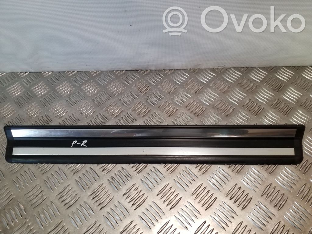 BMW 3 E46 Etuoven kynnyksen suojalista 