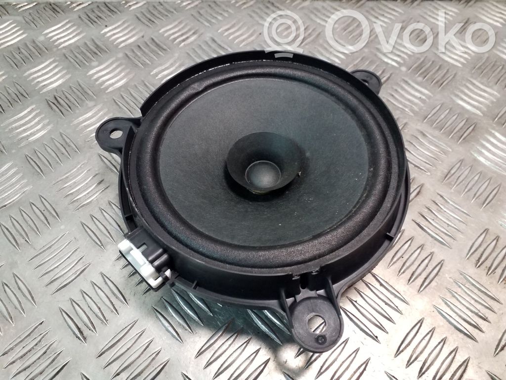 Mazda 6 Rear door speaker 