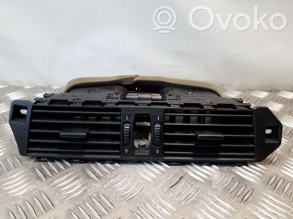 BMW 5 E60 E61 Luftausströmer Lüftungsdüse Luftdüse Mitte 