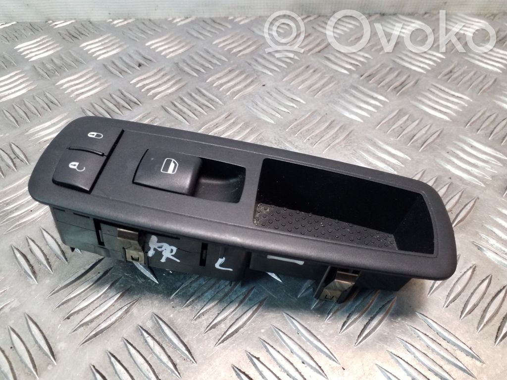 Chrysler Grand Voyager V Electric window control switch 