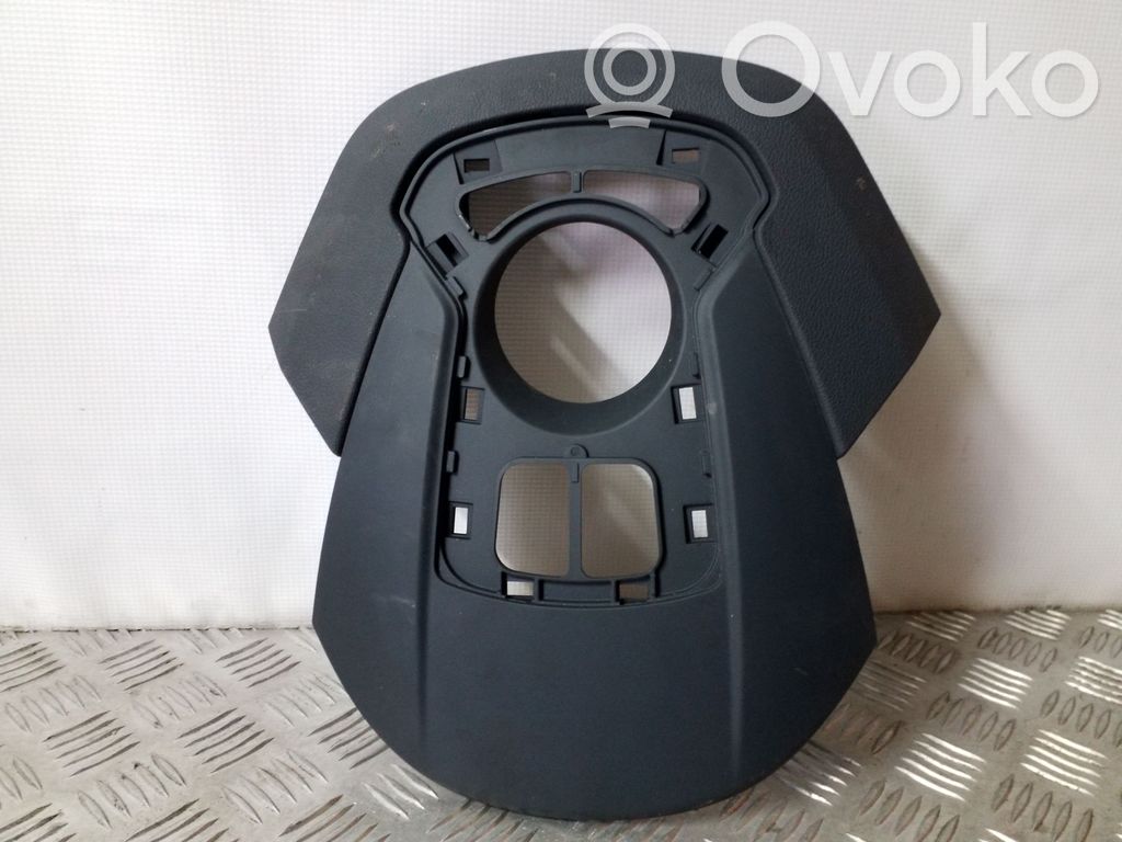Ford C-MAX II Cache enceinte centrale 